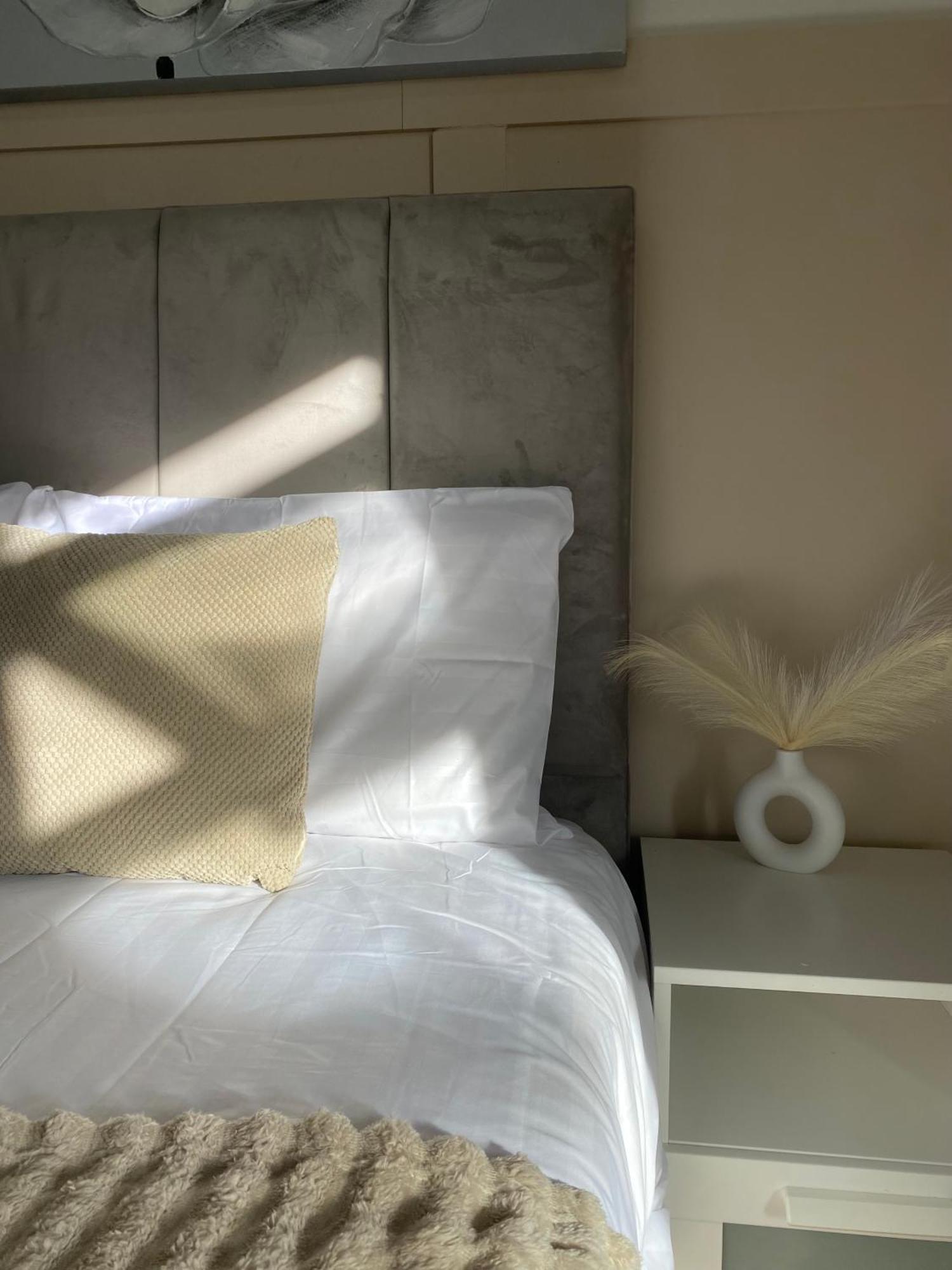 Modern Townhouse-Free Parking-Games Room-Fast W-Ifi Manchester Exteriör bild